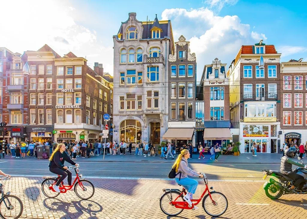 The 3 Best European Cities for Student Internships in 2026